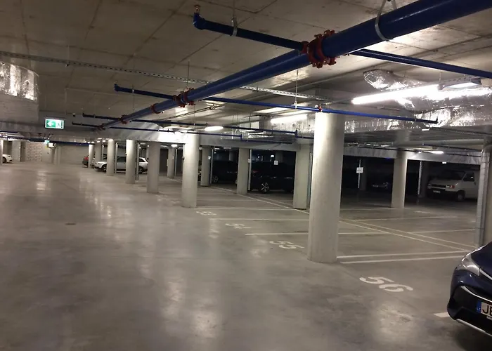 Elegant Close To The Old Town