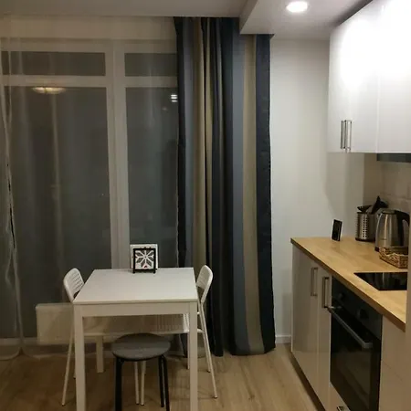 Elegant Close To The Old Town Appartement *